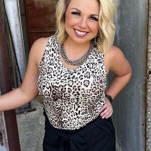 LAUREN LEOPARD SLEEVELESS TOP BY TEXAS TRUE THREADS